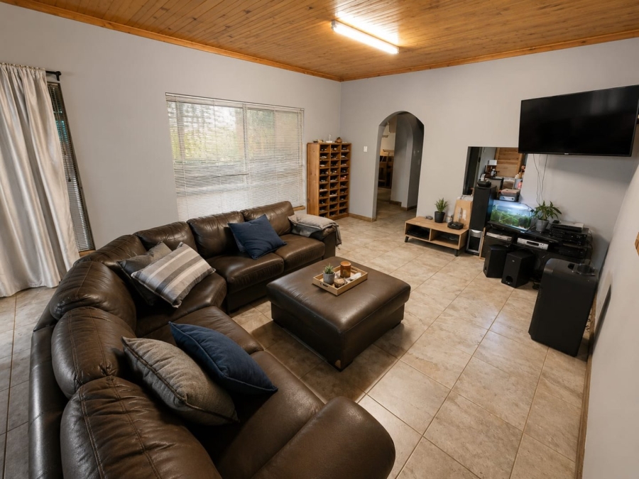 3 Bedroom Property for Sale in Uitsig Free State
